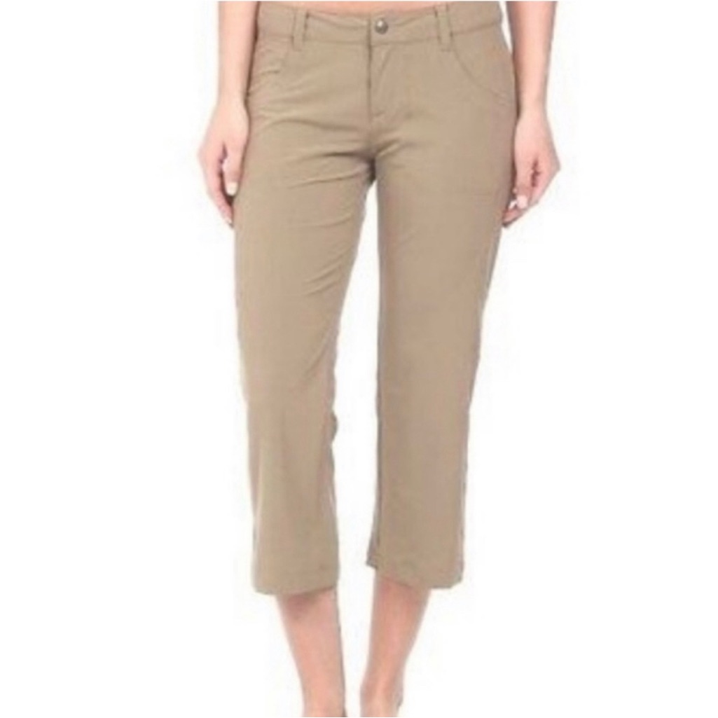 The North Face Almatta 4-Way Stretch Capri Cargo Hiking Pants Uv Treated Size 8